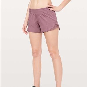LULULEMON Hotty Hot 4” Shorts